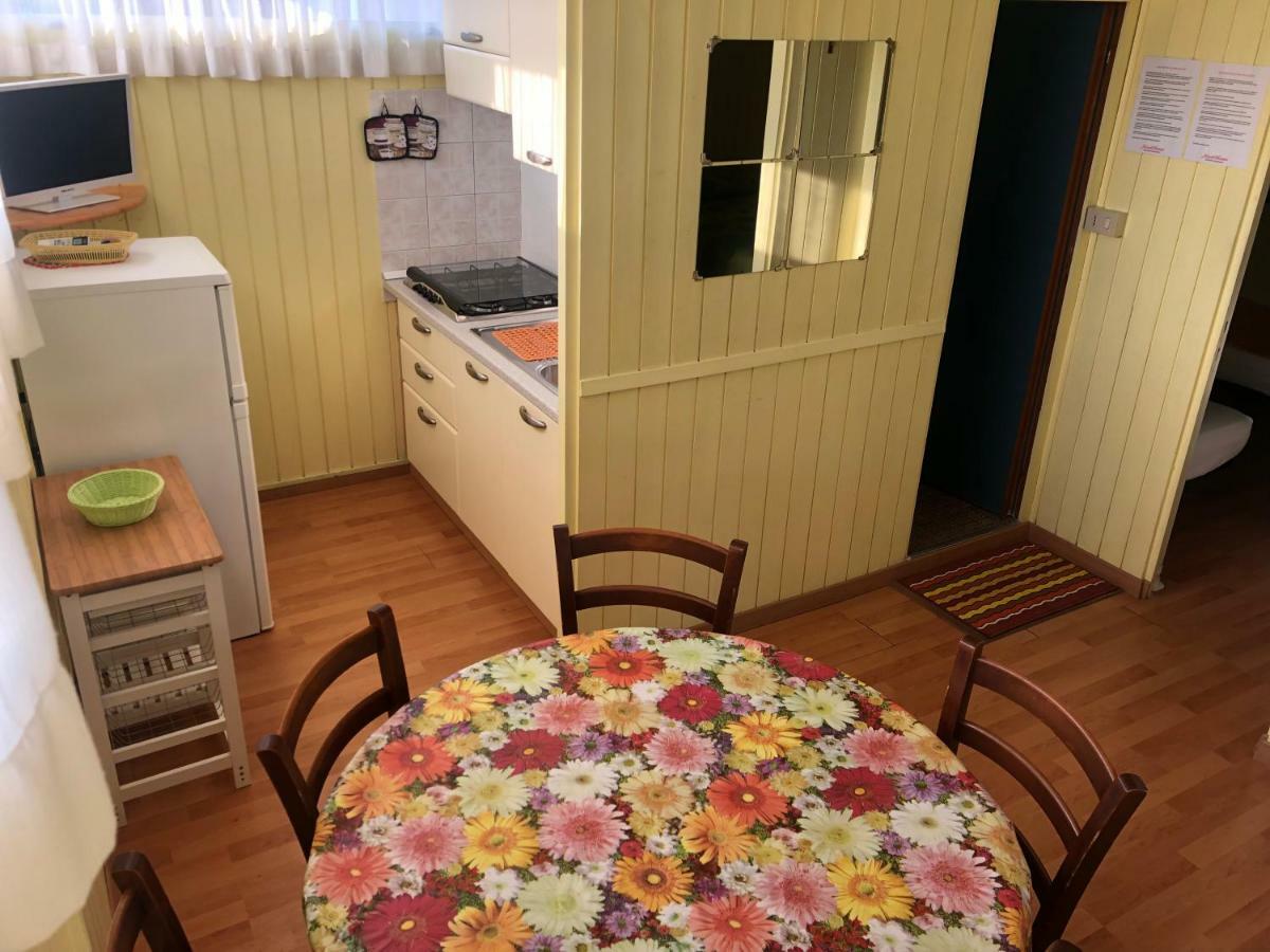 Jolanda Vacanze Cavallino-Treporti Buitenkant foto